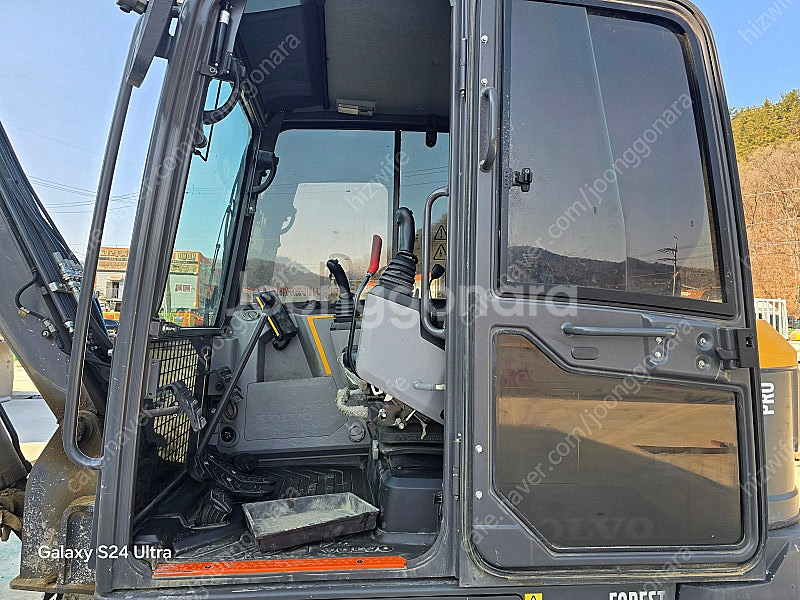 급매 중고굴삭기 볼보 EC60EP 20년식 코끼리집게, 회전라인 장착 010-3563-6002--7